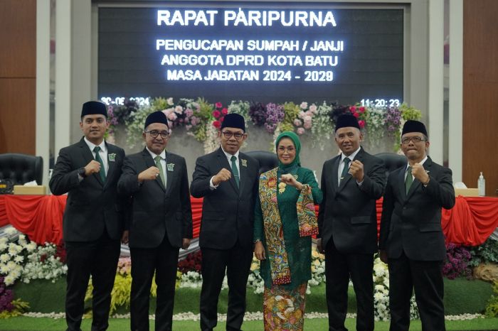 Anggota Fraksi PKB DPRD Kota Batu akan Konsisten Perjuangkan Kepentingan Rakyat Anggota Fraksi PKB DPRD Kota Batu akan Konsisten Perjuangkan Kepentingan Rakyat