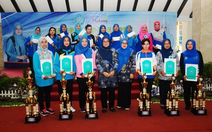 Ratusan Kader PKK Malang Ikuti Jambore Tingkat Kabupaten Ratusan Kader PKK Malang Ikuti Jambore Tingkat Kabupaten