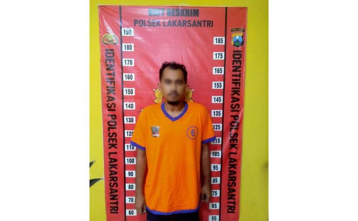 Ketagihan Judi Online, Pria dari Sidoarjo Gelapkan Motor Tetangga di Surabaya Ketagihan Judi Online, Pria dari Sidoarjo Gelapkan Motor Tetangga di Surabaya