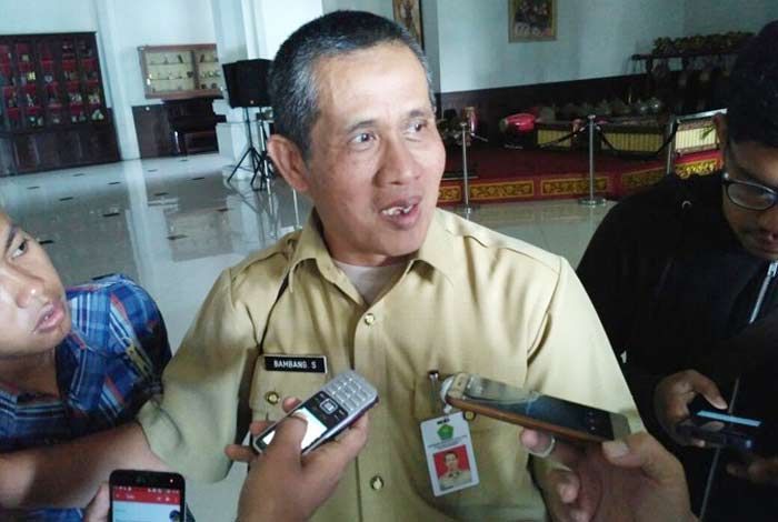 Belasan Anggota DPRD yang Ditahan KPK Masih Terima Gaji Penuh Belasan Anggota DPRD yang Ditahan KPK Masih Terima Gaji Penuh