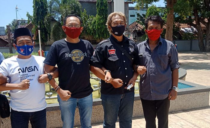 Pilwali Pasuruan 2020: Aktivis Formasi Kasih Tuntut Kedua Bapaslon Adu Program, Bukan Saling Fitnah Pilwali Pasuruan 2020: Aktivis Formasi Kasih Tuntut Kedua Bapaslon Adu Program, Bukan Saling Fitnah