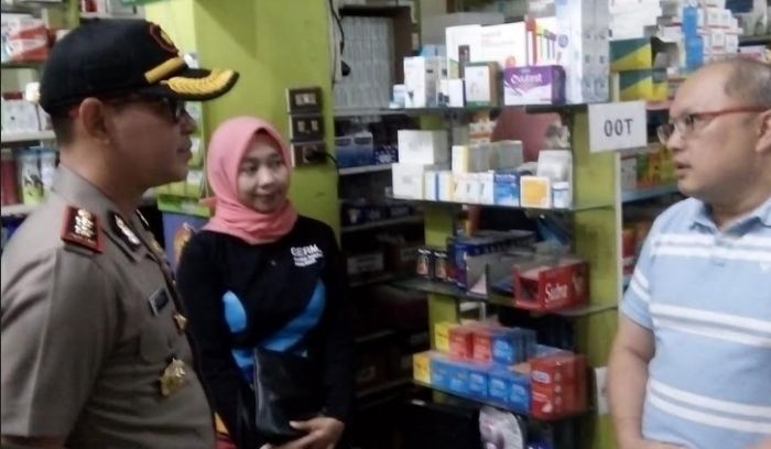 Masker Langka, Kapolres Batu Sidak Apotek, Ternyata Ini Penyebabnya