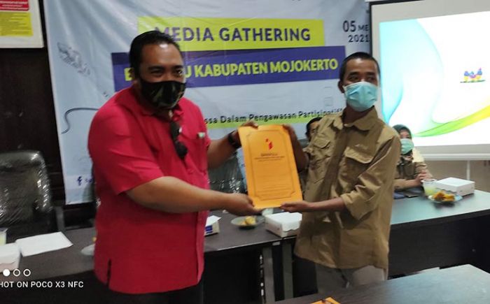 Bawaslu Mojokerto Libatkan PWI Dalam Pengawasan Pemilu