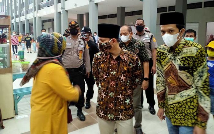 Bupati Arifin Resmikan Operasional Pasar Pon Trenggalek