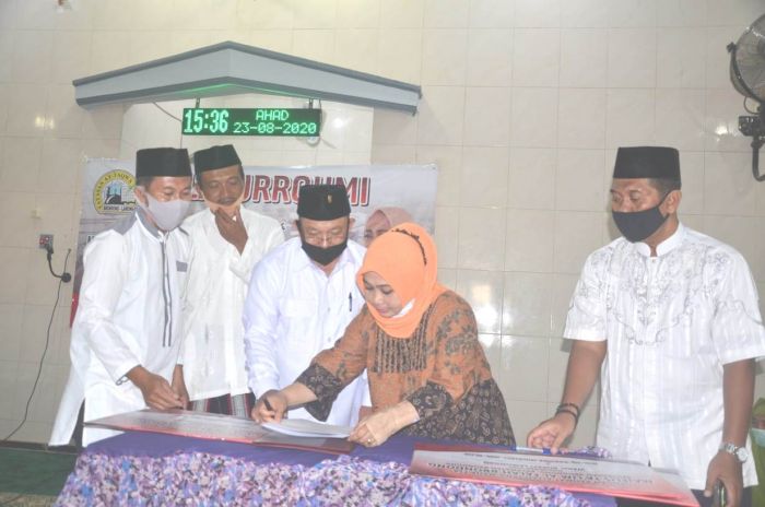 Resmikan Majelis Taklim, Kartika Hidayati Titip Pendidikan Generasi Muda Resmikan Majelis Taklim, Kartika Hidayati Titip Pendidikan Generasi Muda