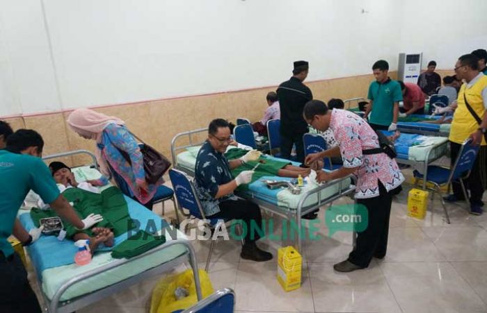 Peringati Maulid Nabi Muhammad, Polres, Lazisnu dan GP Ansor Jombang Gelar Khitanan Massal Peringati Maulid Nabi Muhammad, Polres, Lazisnu dan GP Ansor Jombang Gelar Khitanan Massal
