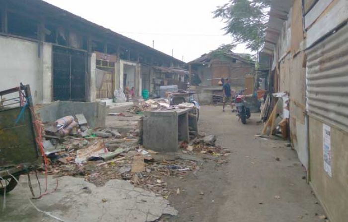 Renovasi Pasar Setono Betek Langgar Perwali dan Perda Renovasi Pasar Setono Betek Langgar Perwali dan Perda
