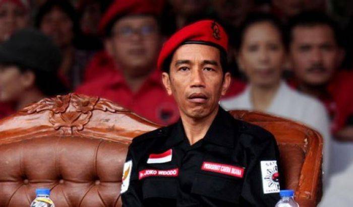 Tafsir Al-Hijr 76-77: Jokowi, Najan Keramat, Nging Jo Koyo Kuwi
