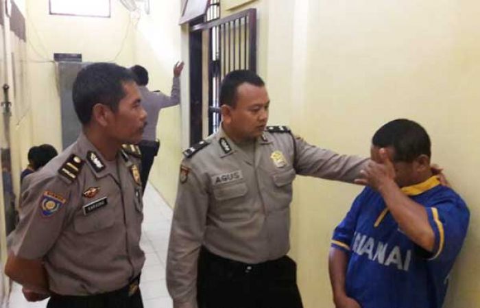 Nyambi Kurir Sabu Satpam Perusahaan Warga Sukorejo Diamankan Petugas Nyambi Kurir Sabu Satpam Perusahaan Warga Sukorejo Diamankan Petugas