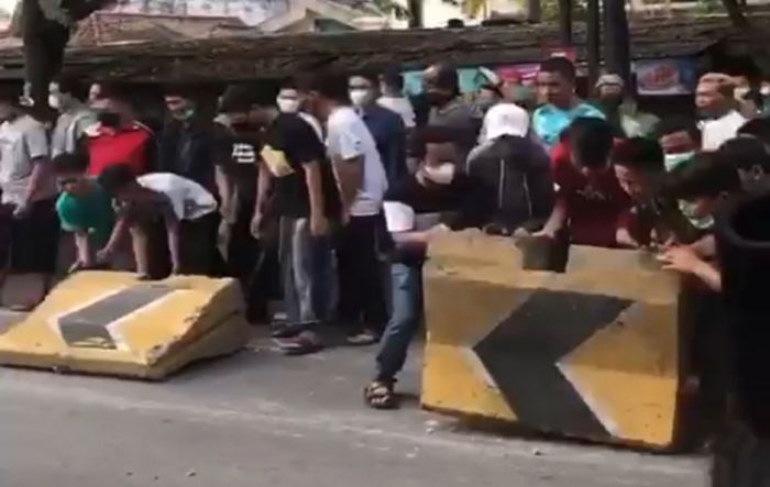 Soal Pemasangan Separator di Depan Tugu Manyar, Dishub Gresik: Keputusan Bersama Forum LLAJ