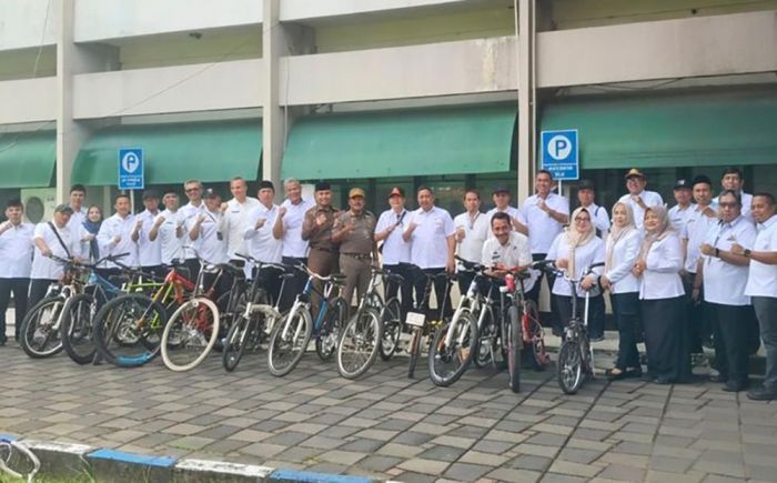 Pemkab Bangkalan Instruksikan ASN Ngantor Pakai Sepeda, Antisipasi Dampak Konflik Timur Tengah