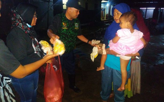 Peduli Sesama, GPK Jombang Beri Bantuan Korban Banjir Bandang di Bareng Peduli Sesama, GPK Jombang Beri Bantuan Korban Banjir Bandang di Bareng