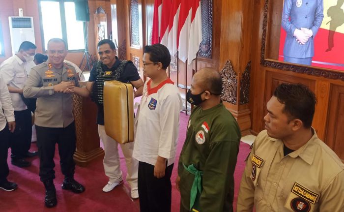 Gandeng Disporapar, Polres Mojokerto Kota Fasilitasi Pelatihan Wirausaha Bagi Pendekar Silat