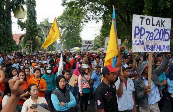 Ratusan Buruh kembali Demo Pemkab Jombang, Kecam Dewan Pengupahan