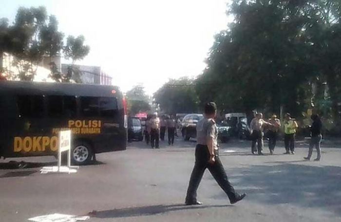 Gereja-Gereja di Surabaya Diguncang Teror Bom, 3 Tewas, 11 Luka