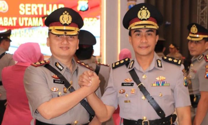 Sertijab di Polda Jatim, Tongkat Komando Polres Ponorogo Berganti Sertijab di Polda Jatim, Tongkat Komando Polres Ponorogo Berganti