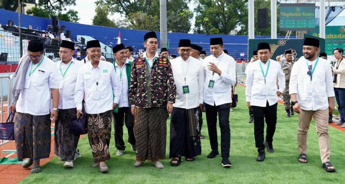 Hadiri Puncak 1 Abad NU di Malang, Wali Kota Batu Ucapkan Rasa Syukur