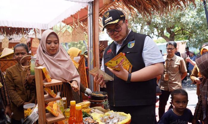 Bupati Kediri Minta Minimarket Sediakan Ruang Bagi Produk UMKM Kabupaten Kediri Bupati Kediri Minta Minimarket Sediakan Ruang Bagi Produk UMKM Kabupaten Kediri