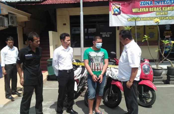 Tipu Ibu-Ibu, Mantan Pegawai Bank Ditangkap Satreskrim Polresta Blitar Tipu Ibu-Ibu, Mantan Pegawai Bank Ditangkap Satreskrim Polresta Blitar