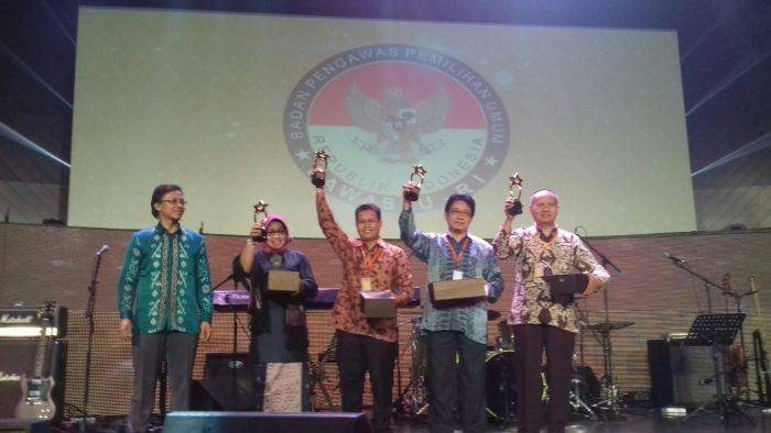 Bawaslu Jatim Terbaik Tangani Kasus Pelanggaran Pilkada Bawaslu Jatim Terbaik Tangani Kasus Pelanggaran Pilkada