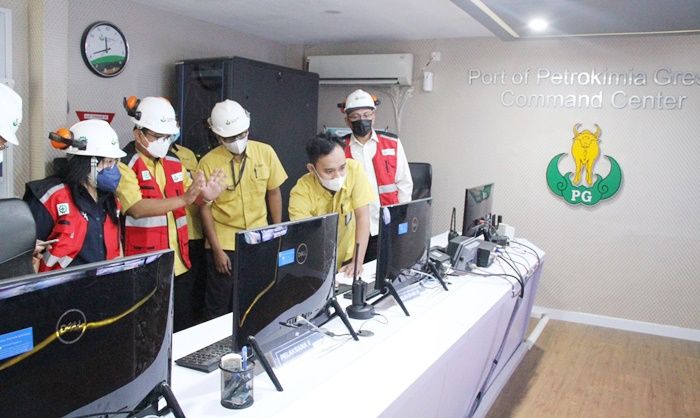 Petrokimia Gresik Tingkatkan Pengawasan Distribusi Pupuk Subsidi Melalui Sistem dan Aplikasi Digital Petrokimia Gresik Tingkatkan Pengawasan Distribusi Pupuk Subsidi Melalui Sistem dan Aplikasi Digital