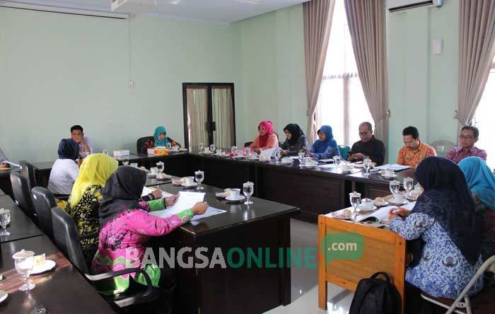 Kebut Pembahasan R-APBD 2017, DPRD Jombang Gelar Komisioning Kebut Pembahasan R-APBD 2017, DPRD Jombang Gelar Komisioning