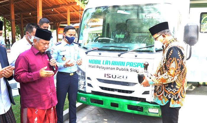 Gandeng Pemkab Sidoarjo, Kanim Surabaya Gelar Pelayanan Paspor Keliling Gandeng Pemkab Sidoarjo, Kanim Surabaya Gelar Pelayanan Paspor Keliling