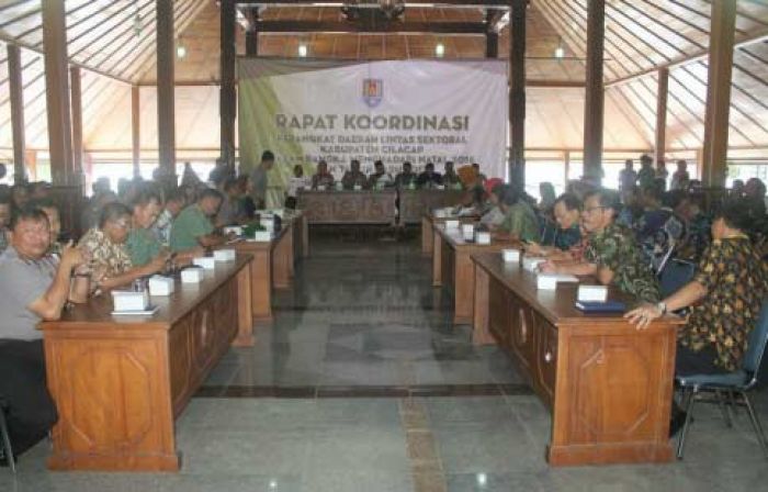 Jelang Natal dan Tahun Baru, Pemkab Cilacap Pantau Kondisi Infrastruktur dan Harga Sembako Jelang Natal dan Tahun Baru, Pemkab Cilacap Pantau Kondisi Infrastruktur dan Harga Sembako