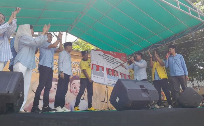 Gelar Deklarasi, AMPG Sidoarjo Siap Menangkan Prabowo-Gibran Gelar Deklarasi, AMPG Sidoarjo Siap Menangkan Prabowo-Gibran