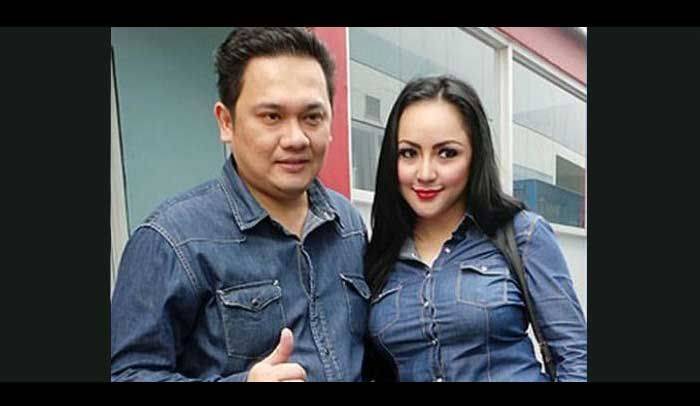 Farhat Ngaku Tiduri Regina sebelum Nikah, Ini Tanggapan Regina Farhat Ngaku Tiduri Regina sebelum Nikah, Ini Tanggapan Regina
