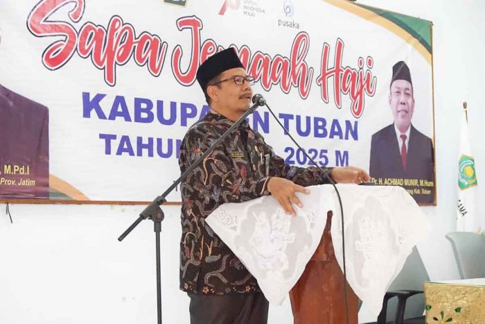 Gelar Sajadah Wali, Kanwil Kemenag Jatim Edukasi Calon Jemaah Haji asal Tuban Gelar Sajadah Wali, Kanwil Kemenag Jatim Edukasi Calon Jemaah Haji asal Tuban