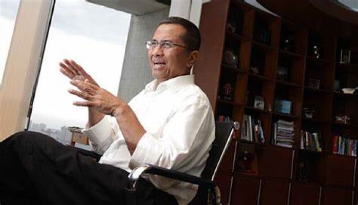 Petani Ini Disiksa Polisi, Dibakar Rumahnya, Panjat Pagar Istana, Gagal Ketemu Jokowi Petani Ini Disiksa Polisi, Dibakar Rumahnya, Panjat Pagar Istana, Gagal Ketemu Jokowi
