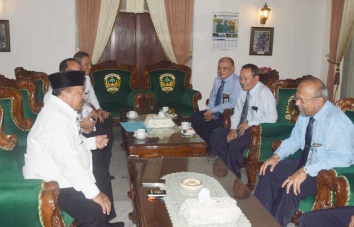 Bupati Madiun Terima Aset Seluas 1.562 Meter Bupati Madiun Terima Aset Seluas 1.562 Meter