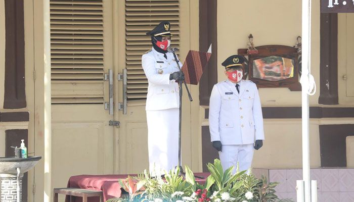 Kenang Sang Proklamator, Ning Ita Peringati Hari Kemerdekaan RI di Sekolah Soekarno Kecil Kenang Sang Proklamator, Ning Ita Peringati Hari Kemerdekaan RI di Sekolah Soekarno Kecil