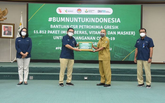 Petrokimia Gresik Bantu 11.812 Paket Imun untuk Masyarakat Sekitar Perusahaan Petrokimia Gresik Bantu 11.812 Paket Imun untuk Masyarakat Sekitar Perusahaan