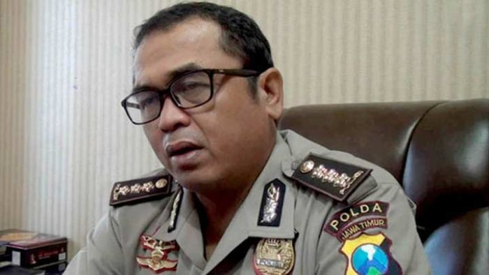 Soal Intimidasi Polisi Terhadap Wartawan yang Meliput di GBT, Polda Jatim: Tulis, Laporkan!