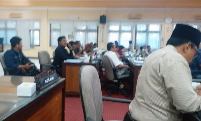 Pembahasan KUA PPAS Tahun 2020 Dihujani Kritik dari Anggota Banggar: Hanya Copas, Tidak Kreatif! Pembahasan KUA PPAS Tahun 2020 Dihujani Kritik dari Anggota Banggar: Hanya Copas, Tidak Kreatif!