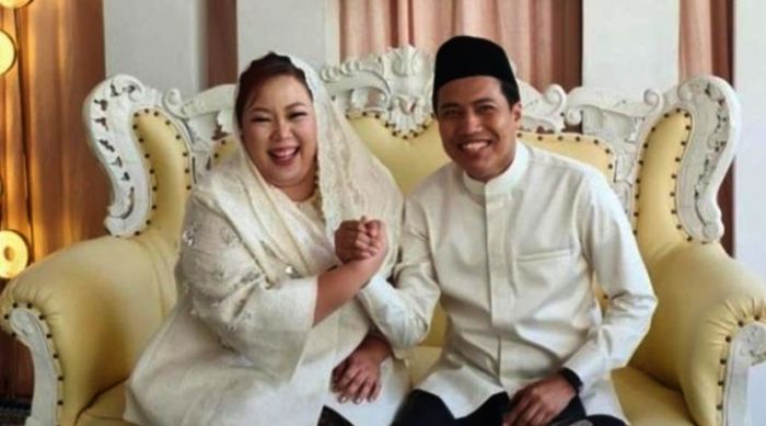Suami Ning Inayah Wahid Ternyata Alumnus Pesantren Tebuireng