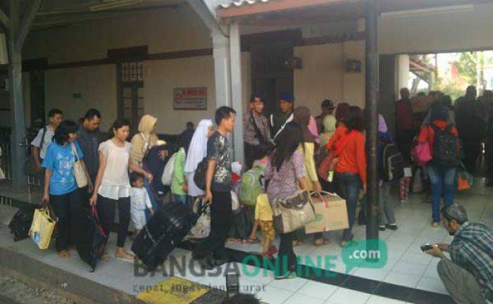 Libur Pilkada, Warga di Luar Bojonegoro Pulang Kampung Libur Pilkada, Warga di Luar Bojonegoro Pulang Kampung