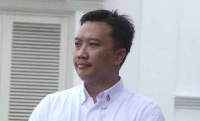 Menpora Bela Sungkawa dan Merespon Surat Pelatih Arema yang Wafat Menpora Bela Sungkawa dan Merespon Surat Pelatih Arema yang Wafat