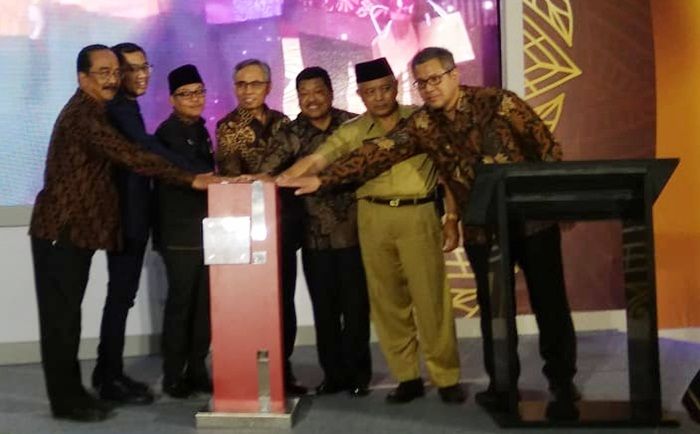 Wali Kota dan Plt Bupati Malang Resmikan Gedung Baru OJK