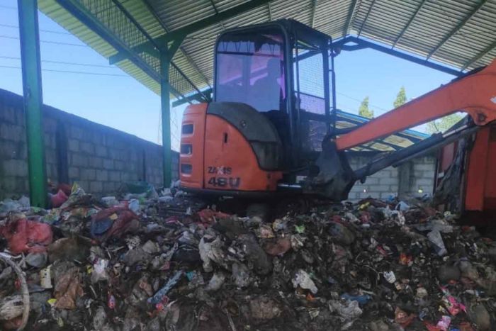 DLHK Sidoarjo Clean Up TPS 3R Kedung Cangkring, Kades Evaluasi Sistem Pengelolaan Sampah DLHK Sidoarjo Clean Up TPS 3R Kedung Cangkring, Kades Evaluasi Sistem Pengelolaan Sampah