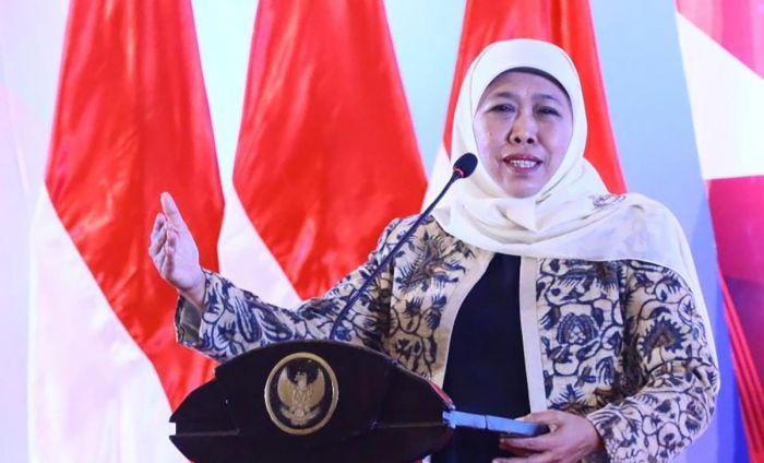 Gubernur Khofifah: Tak Boleh Ada Paksaan, Sumbangan Sekolah Harus Sukarela dan Transparan Gubernur Khofifah: Tak Boleh Ada Paksaan, Sumbangan Sekolah Harus Sukarela dan Transparan