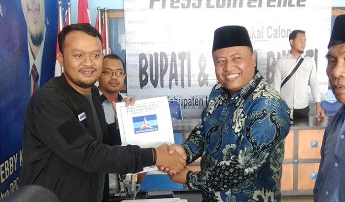 Pilkada Lamongan: Daftar ke Demokrat, Sholahuddin Ingin Rajut Koalisi Besar