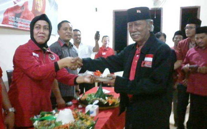 Dana Banpol utuk Parpol di Gresik Cair Dana Banpol utuk Parpol di Gresik Cair
