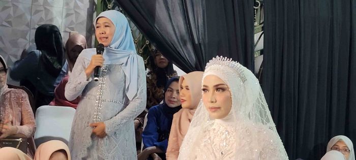 Akad Nikah Putri Kiai Asep Dihadiri Syaikh Mesir, Dubes Sudan, Khofifah, Wakil Ketua MPR, dan Kiai Akad Nikah Putri Kiai Asep Dihadiri Syaikh Mesir, Dubes Sudan, Khofifah, Wakil Ketua MPR, dan Kiai