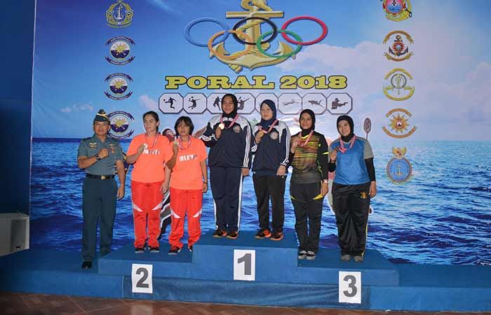 Poral 2018: Koarmada II Sabet Emas dan Perunggu dari Cabor Bulu Tangkis Poral 2018: Koarmada II Sabet Emas dan Perunggu dari Cabor Bulu Tangkis