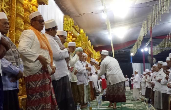 Ribuan Warga Ikuti Dzikir Bersama Memperingati HUT ke-61 Semen Indonesia Ribuan Warga Ikuti Dzikir Bersama Memperingati HUT ke-61 Semen Indonesia