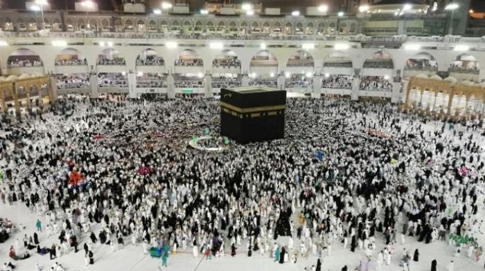 Konflik Timur Tengah Memanas Akibatkan Keberangkatan 20 Calon Jemaah Umrah Asal Blitar Ditunda