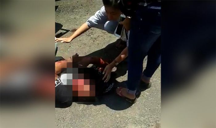 Dump Truk Vs Fuso Adu Banteng di Jalan Raya Mojokerto-Pasuruan, Satu Meninggal di Lokasi Dump Truk Vs Fuso Adu Banteng di Jalan Raya Mojokerto-Pasuruan, Satu Meninggal di Lokasi